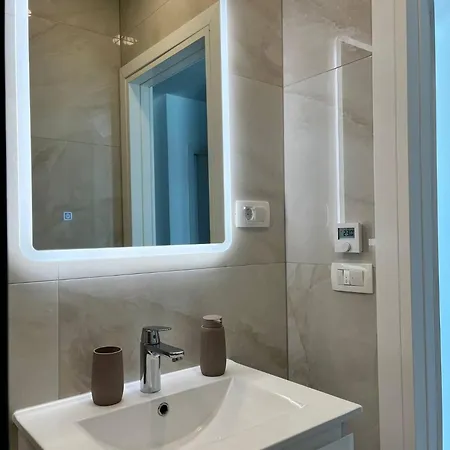 Seaside With A Swimming Pool Seget Donji, - 22929 Appartamento Traù